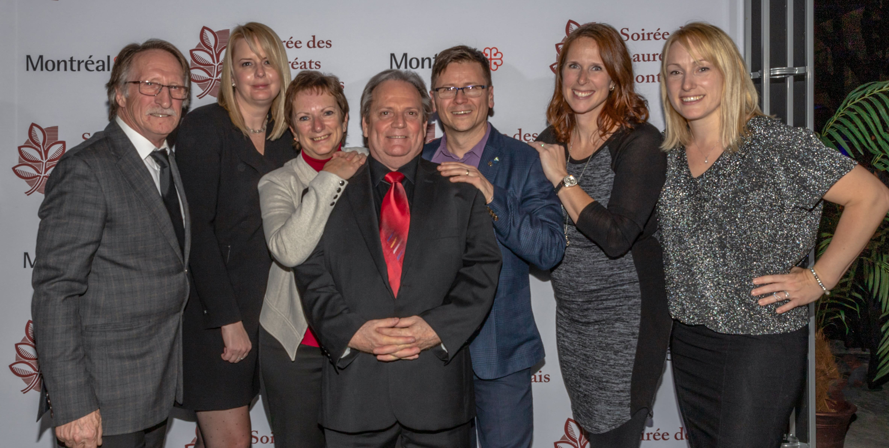 Yves Collin et les membres du comité de sélection de la 33e Soirée des Lauréats montréalais