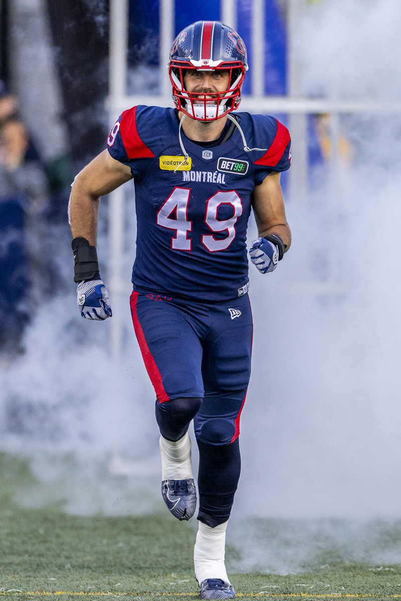 Frédéric Chagnon dans l'uniforme des Alouettes