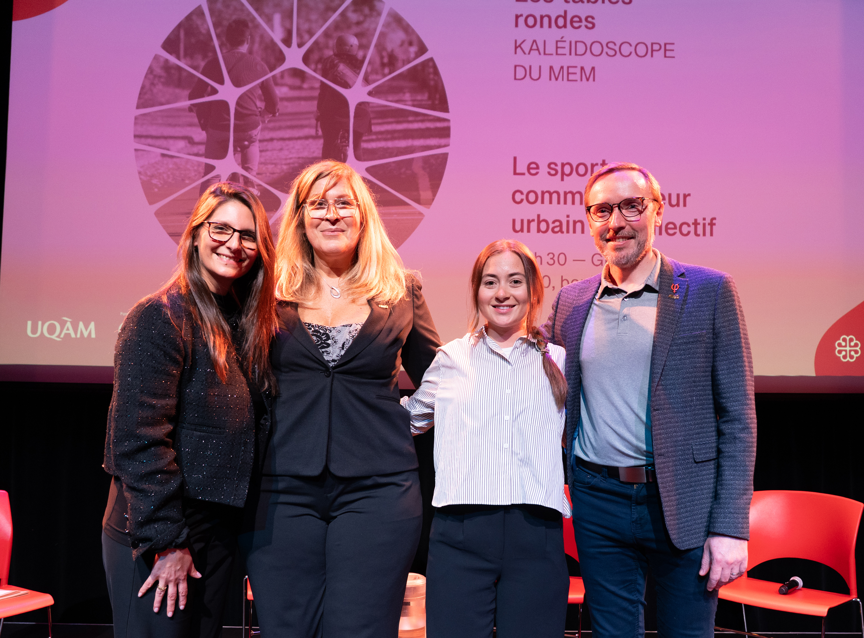 Sandra Sassine, Olympienne en escrime et animatrice du panel, Patricia Demers, directrice générale de la Fondation Aléo, Simone Boilard, athlète cycliste professionnelle et boursière Aléo 2018 à 2025, et Pierre Czyzowicz, coprésident de TREK, cabinet de services financiers. (photos Thomas Clerget, Fondation Aléo)